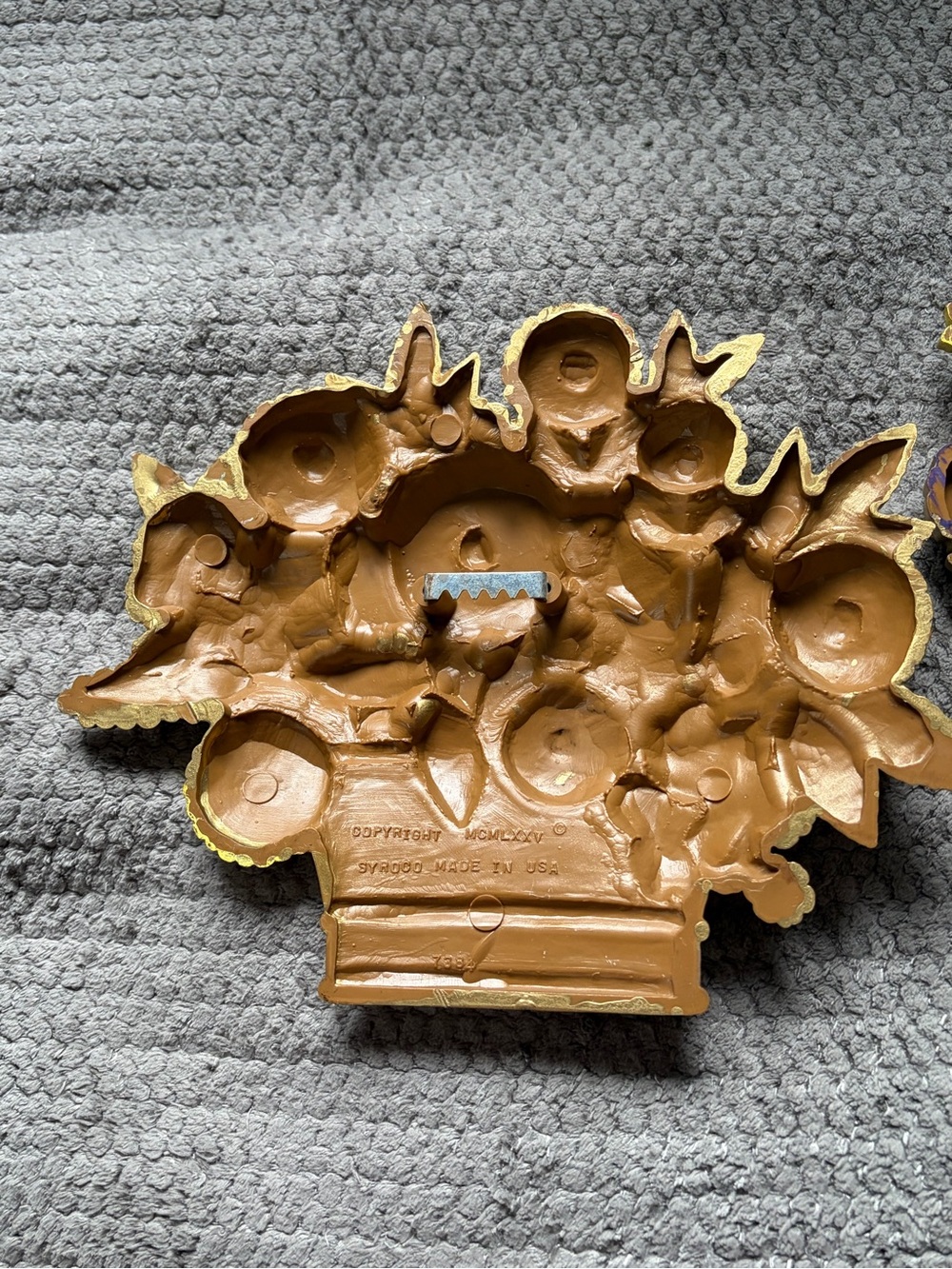 Vintage 1975 Syroco Flower Baskets Bouquets Gold Tone Wall Decor Set of 2 - Picture 4 of 10